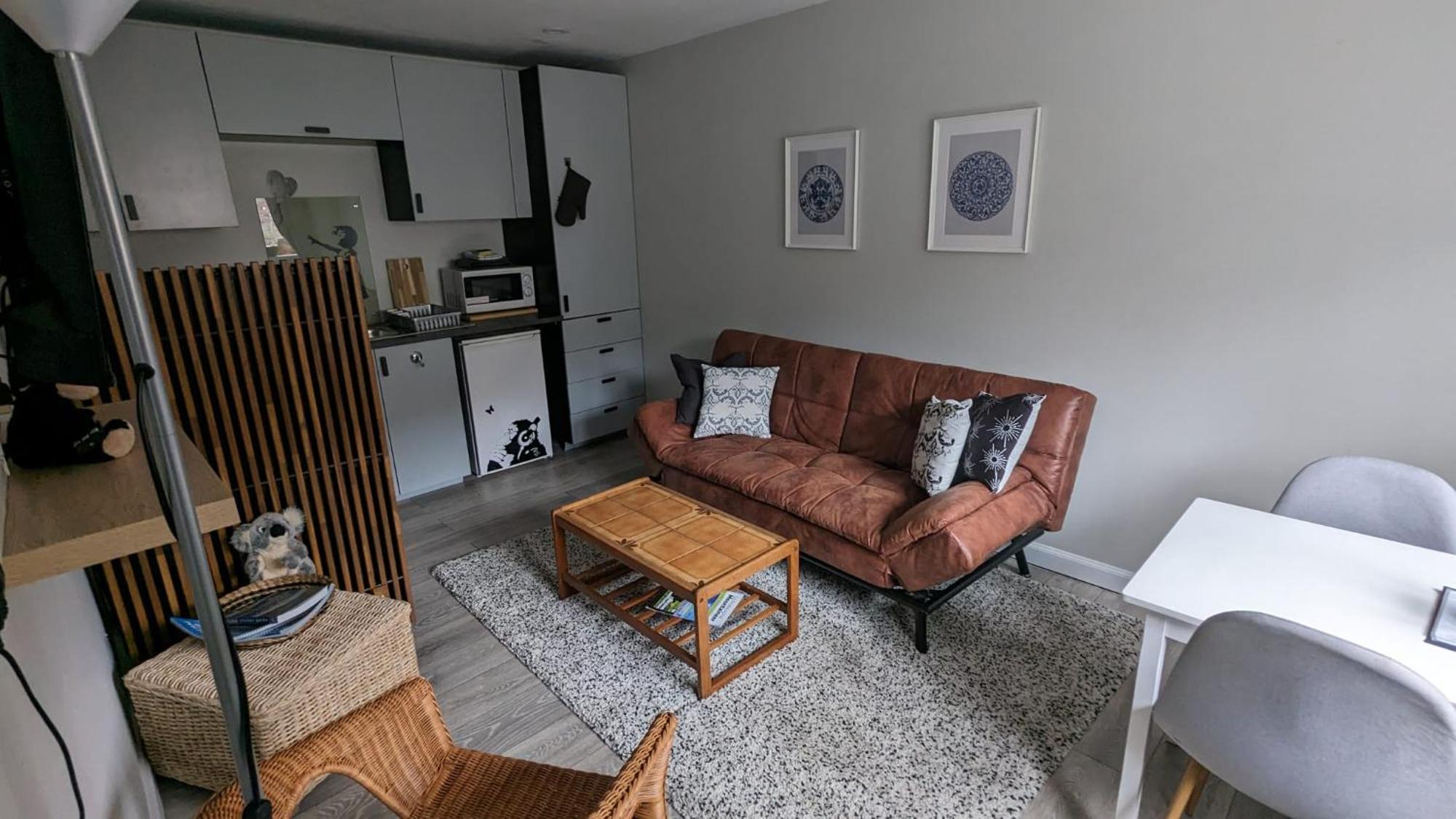Eakie House Apartments - קינלוכלבן מראה חיצוני תמונה